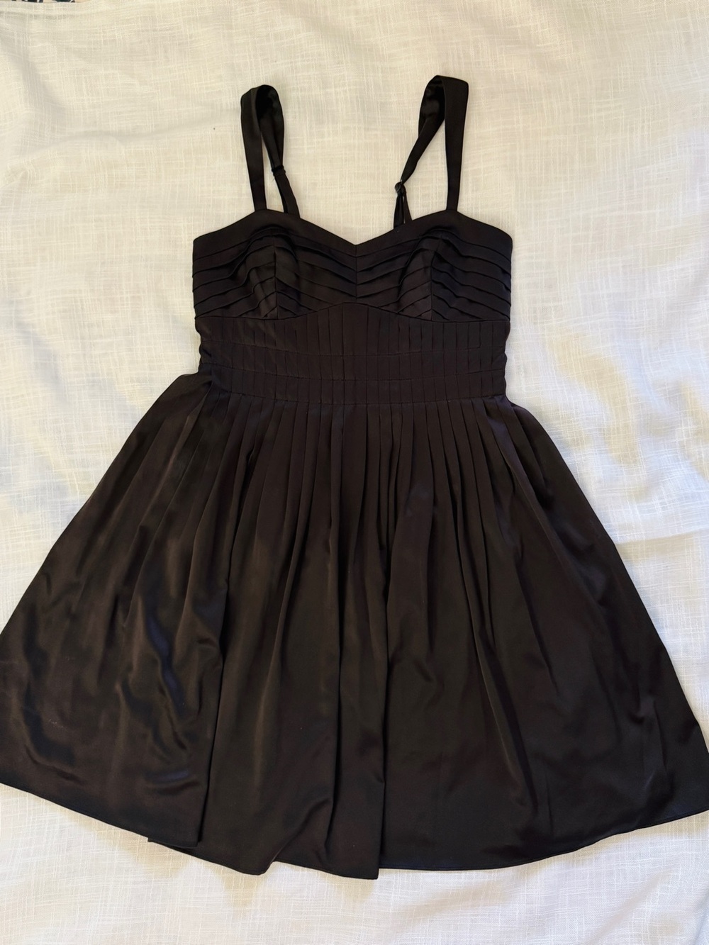 BCBGeneration Women black silk pleated flare dress, size 2